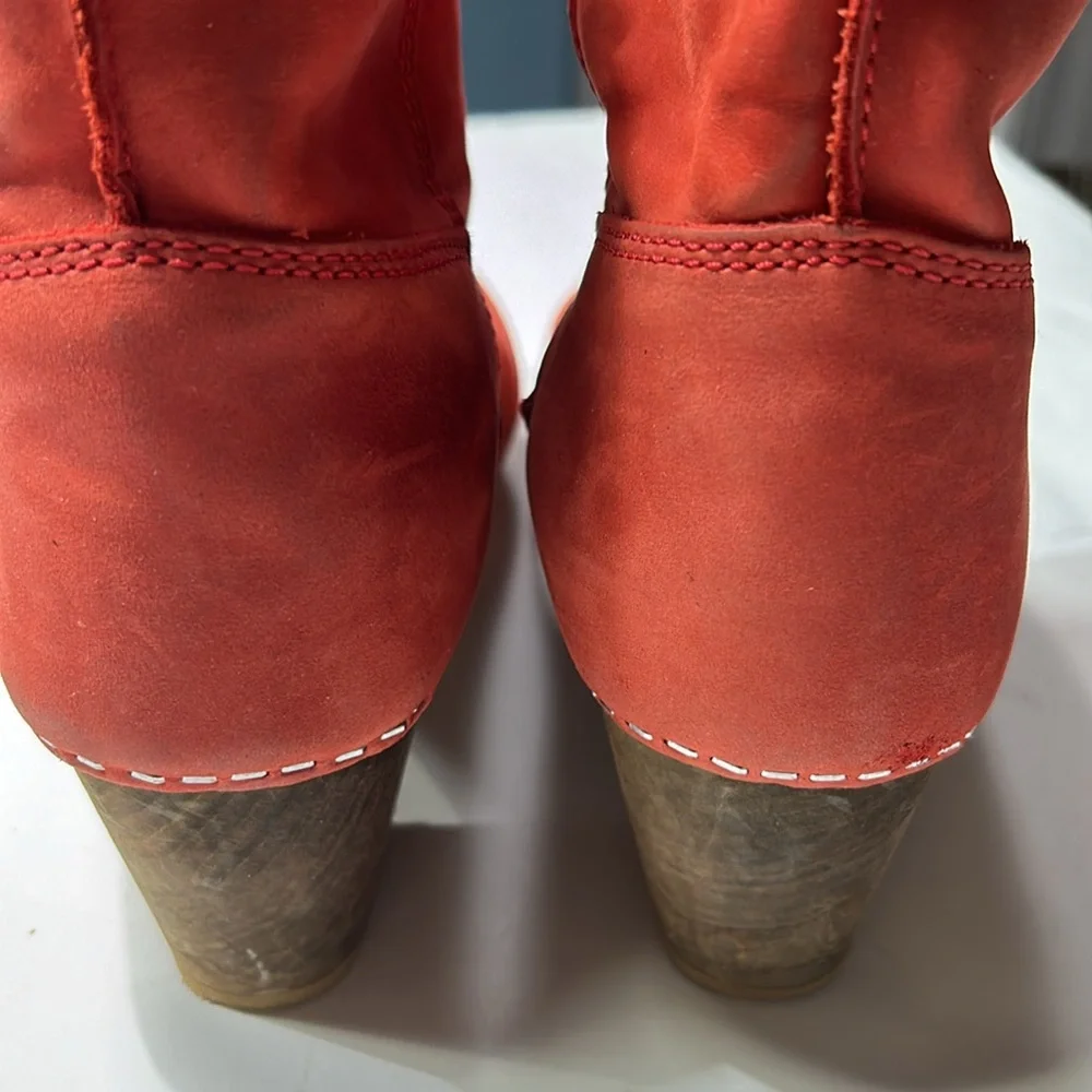 SANITA Red Suede. Clogs. Wood Heeled. 38/7.5 - Picture 12 of 12